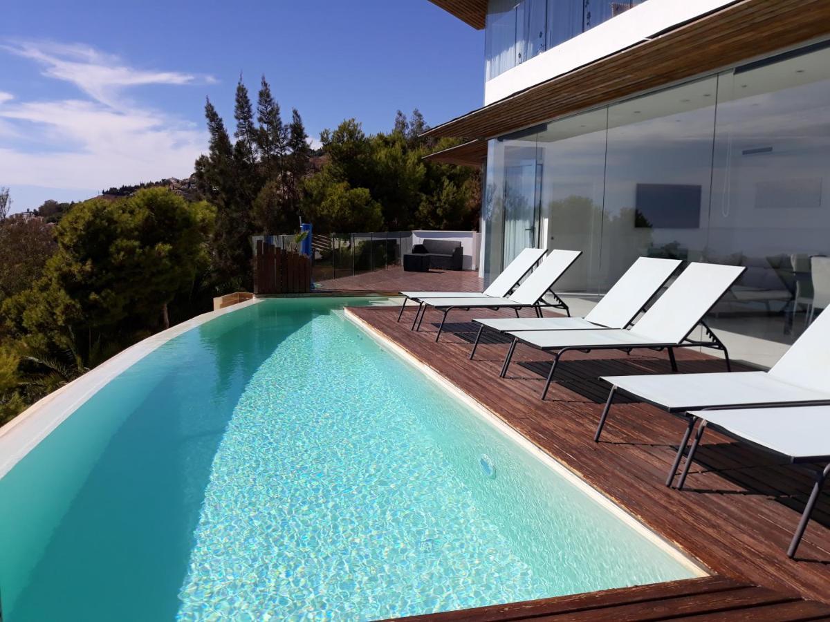 Salobreña Villa Luxury Paradise מראה חיצוני תמונה